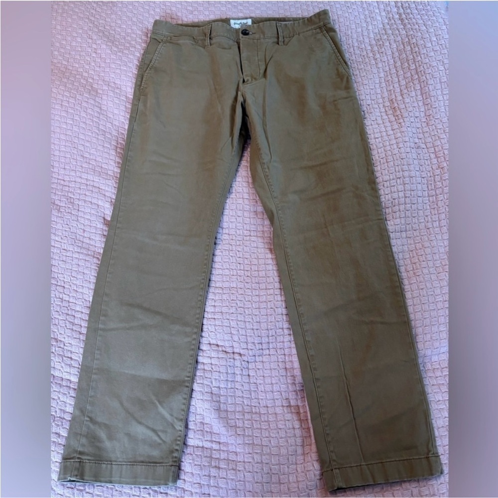 Goodfellow HENNEPIN CHINO Slim Fit
Men's size 33x30 in Dapper Brown